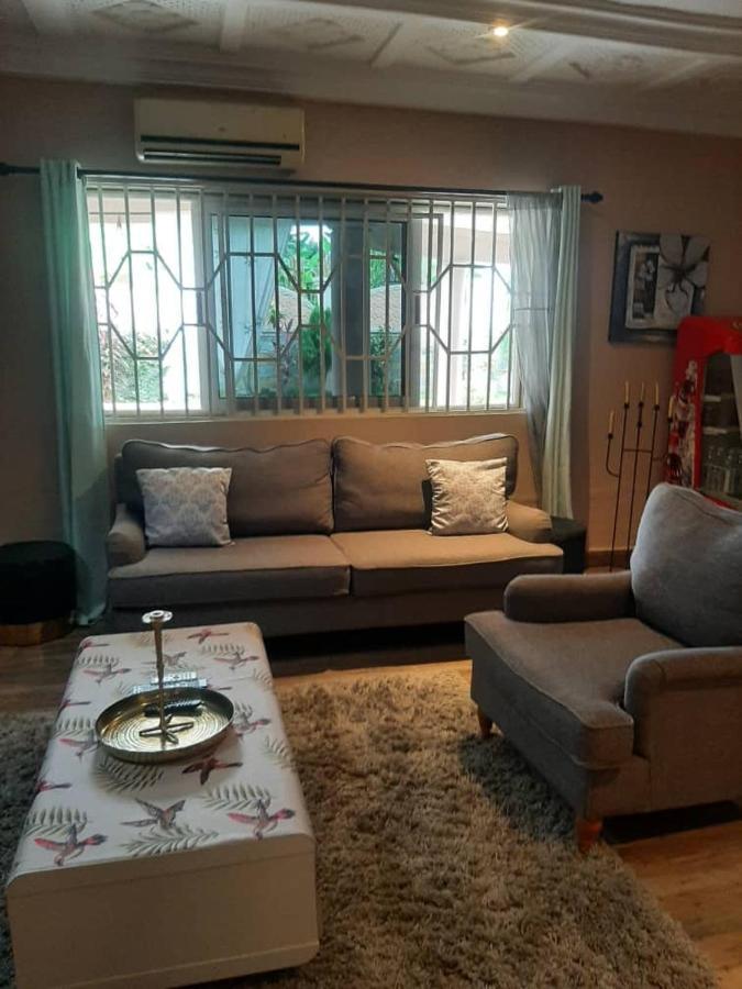 Nana Adu Guest House Koforidua Bagian luar foto