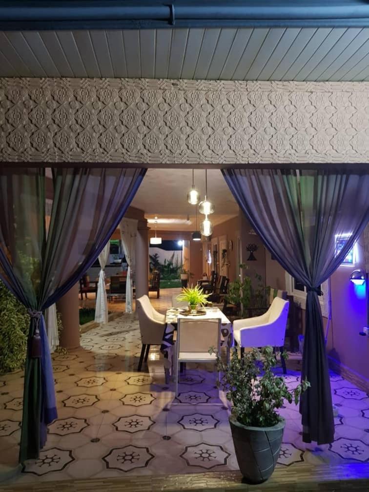 Nana Adu Guest House Koforidua Bagian luar foto
